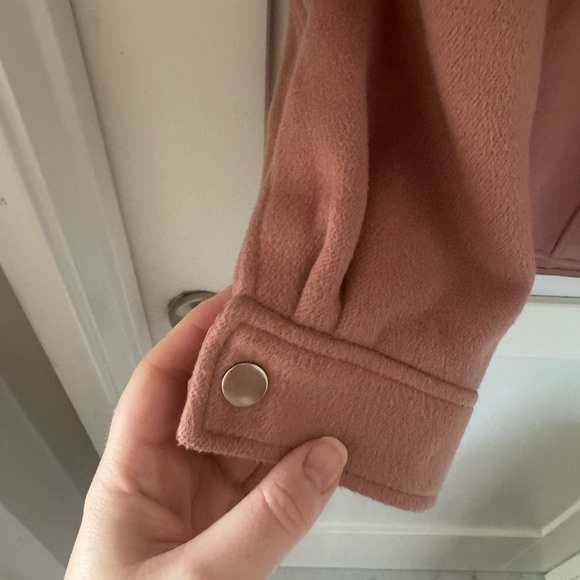 A&F Shacket - Picture 4 of 8